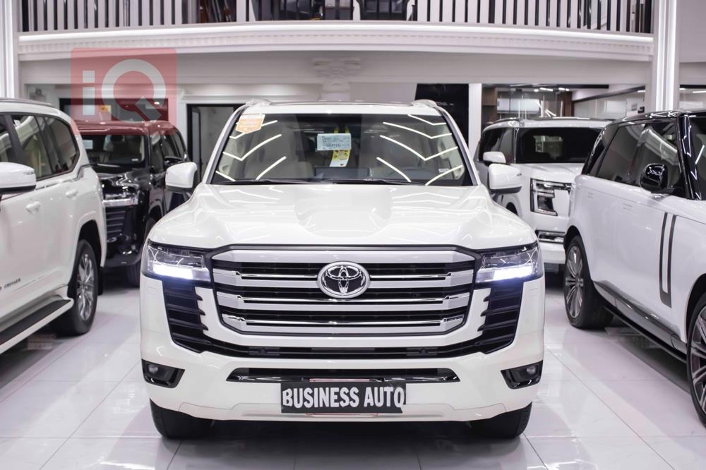 تويوتا لاندكروزر